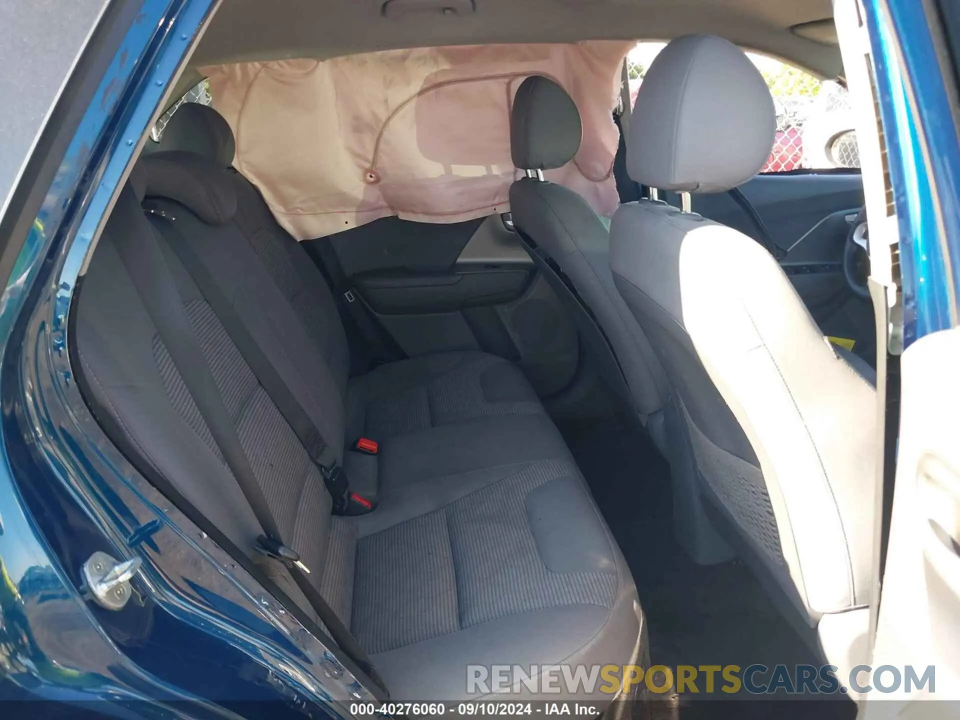 8 Фотография поврежденного автомобиля KNDCB3LC3L5440171 KIA NIRO 2020
