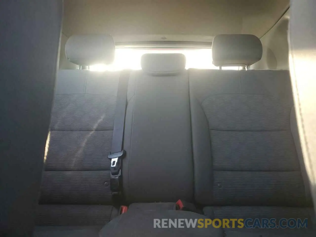 10 Фотография поврежденного автомобиля KNDCB3LC4L5397881 KIA NIRO 2020