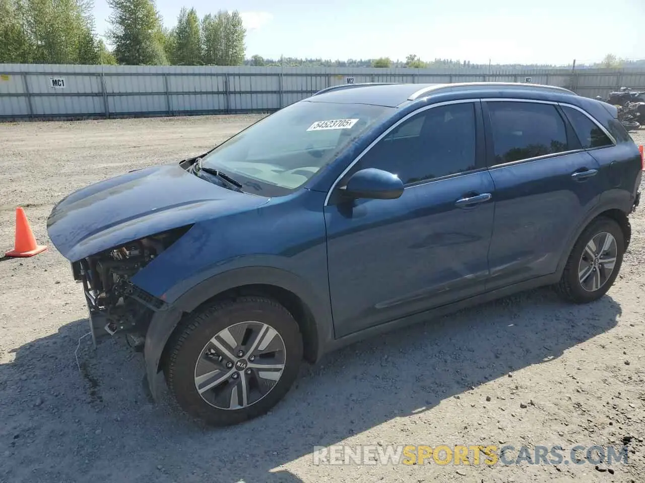 1 Photograph of a damaged car KNDCB3LC5L5451298 KIA NIRO 2020