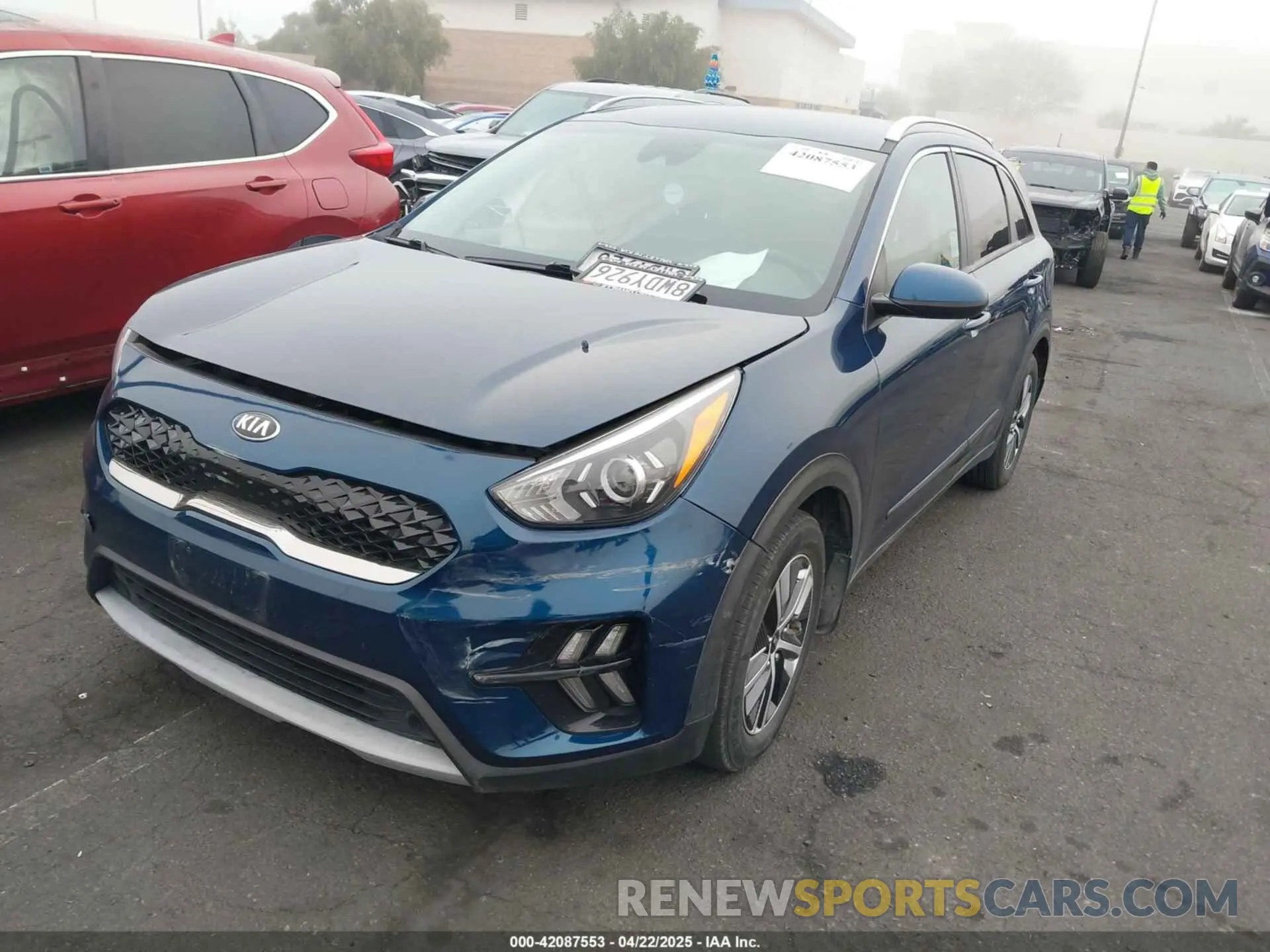 2 Photograph of a damaged car KNDCB3LC8L5443129 KIA NIRO 2020