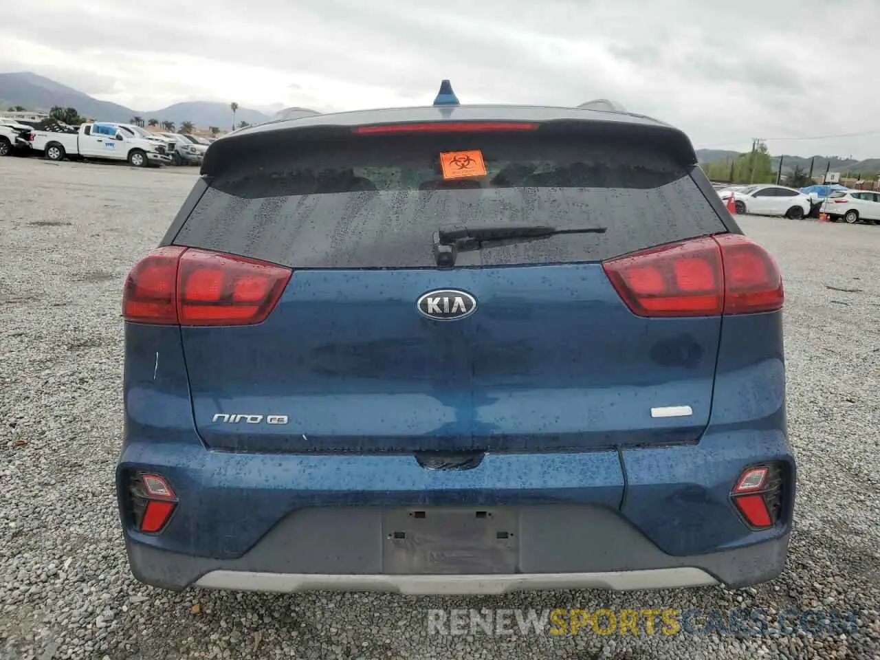 6 Photograph of a damaged car KNDCB3LCXL5395911 KIA NIRO 2020
