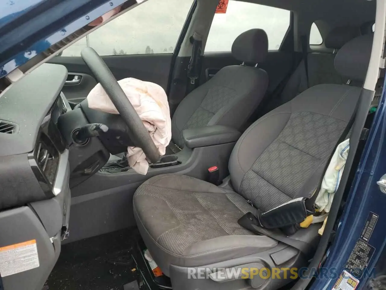 7 Photograph of a damaged car KNDCB3LCXL5395911 KIA NIRO 2020