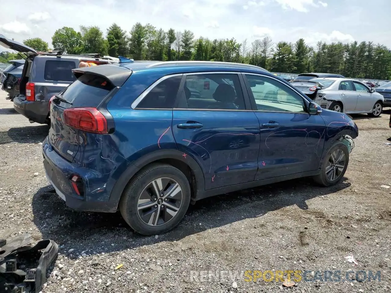 3 Photograph of a damaged car KNDCC3LD2L5363573 KIA NIRO 2020
