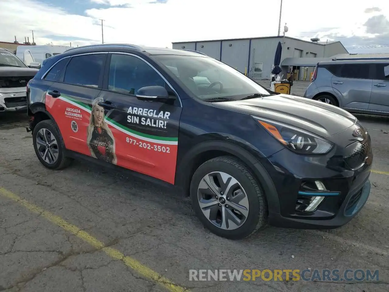 4 Photograph of a damaged car KNDCC3LG1L5074842 KIA NIRO 2020