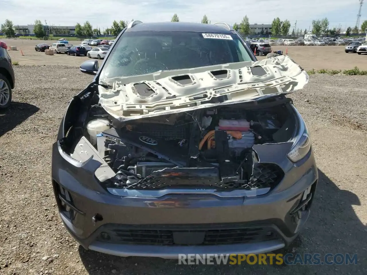 5 Photograph of a damaged car KNDCD3LD2L5428497 KIA NIRO 2020