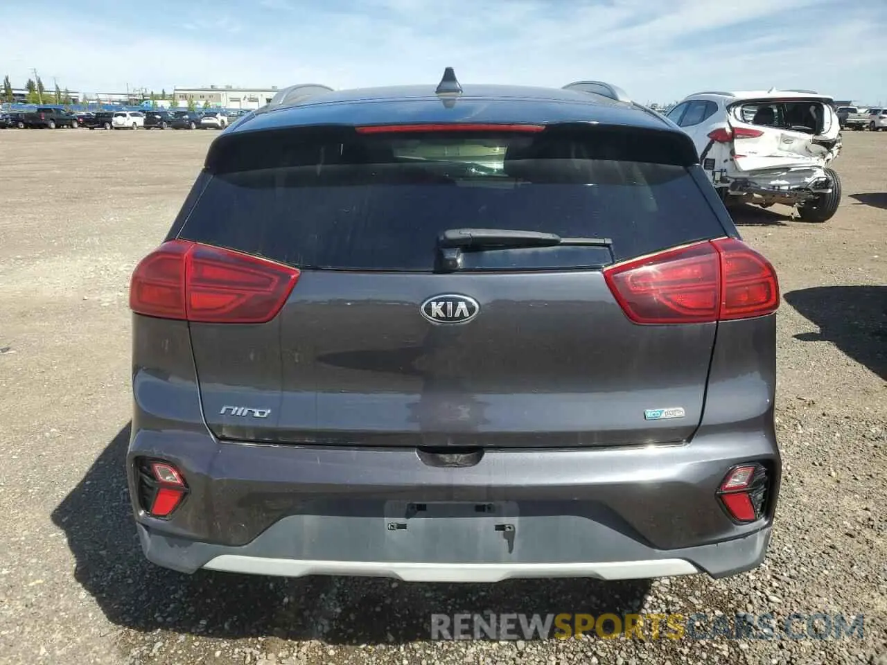 6 Photograph of a damaged car KNDCD3LD2L5428497 KIA NIRO 2020