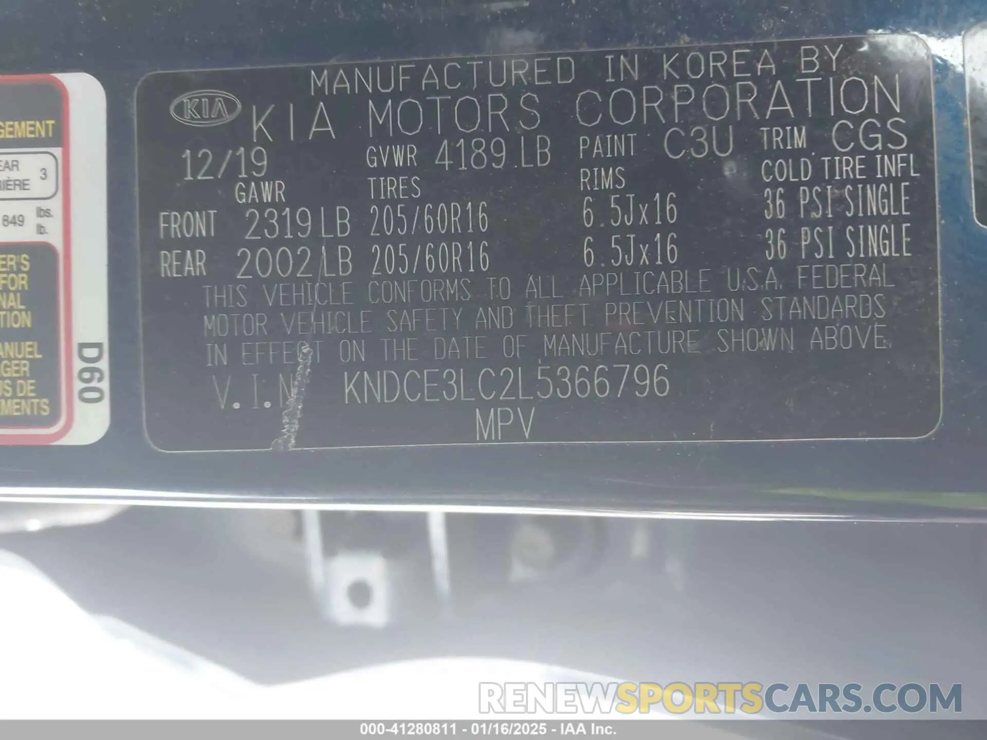 9 Photograph of a damaged car KNDCE3LC2L5366796 KIA NIRO 2020