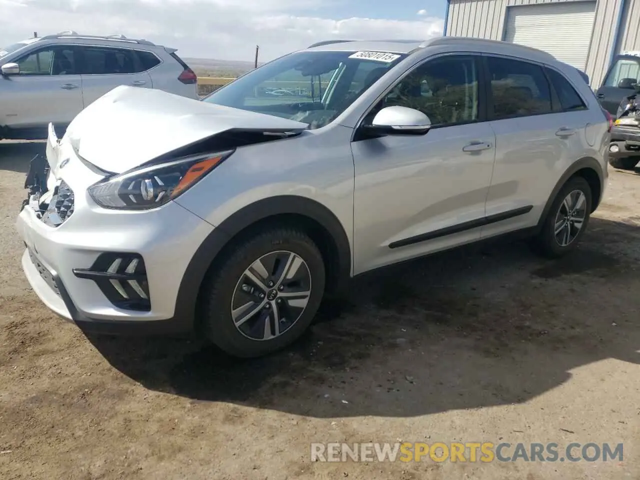 1 Photograph of a damaged car KNDCE3LC5L5440065 KIA NIRO 2020