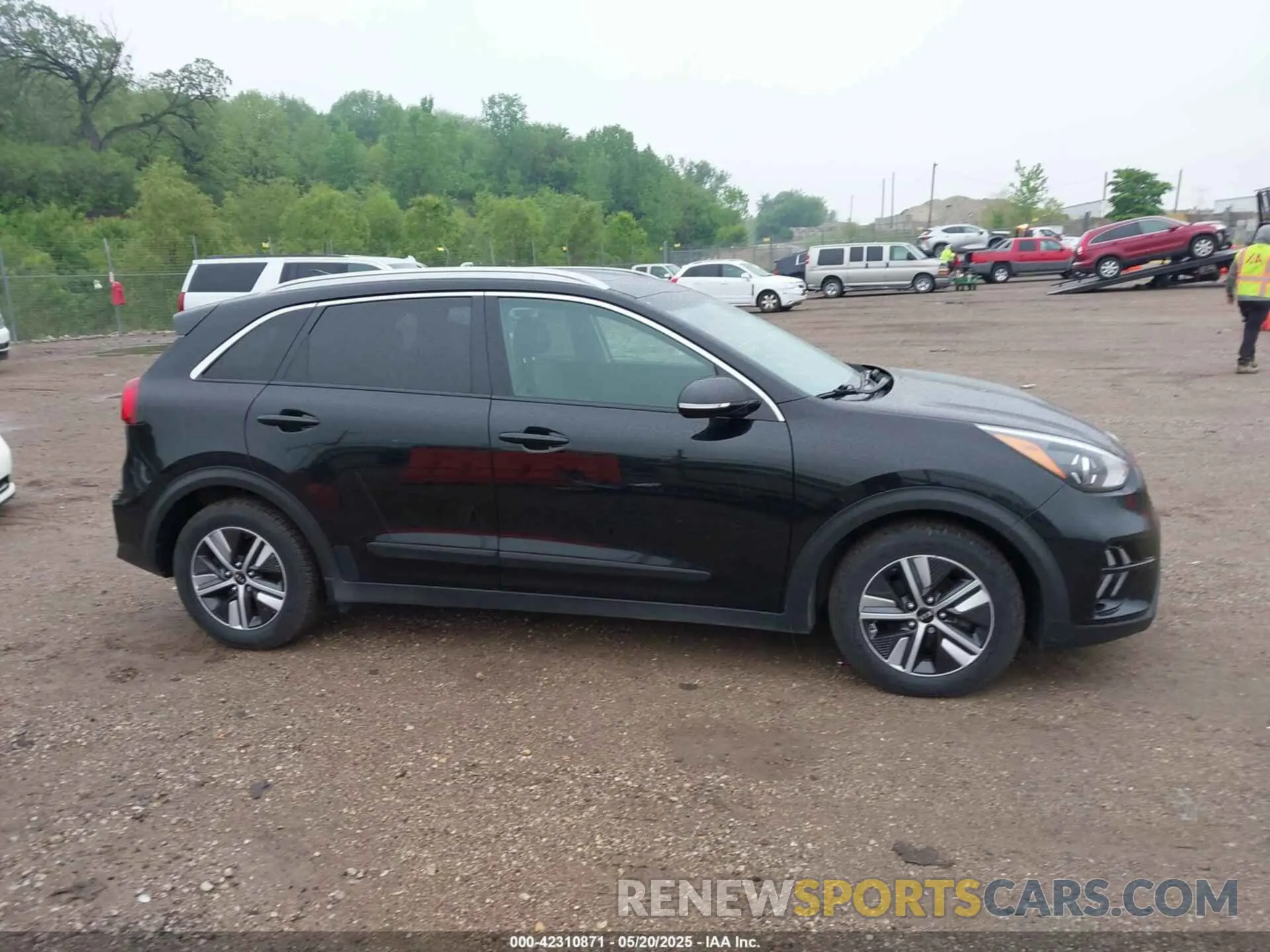 13 Фотография поврежденного автомобиля KNDCE3LC8L5429027 KIA NIRO 2020
