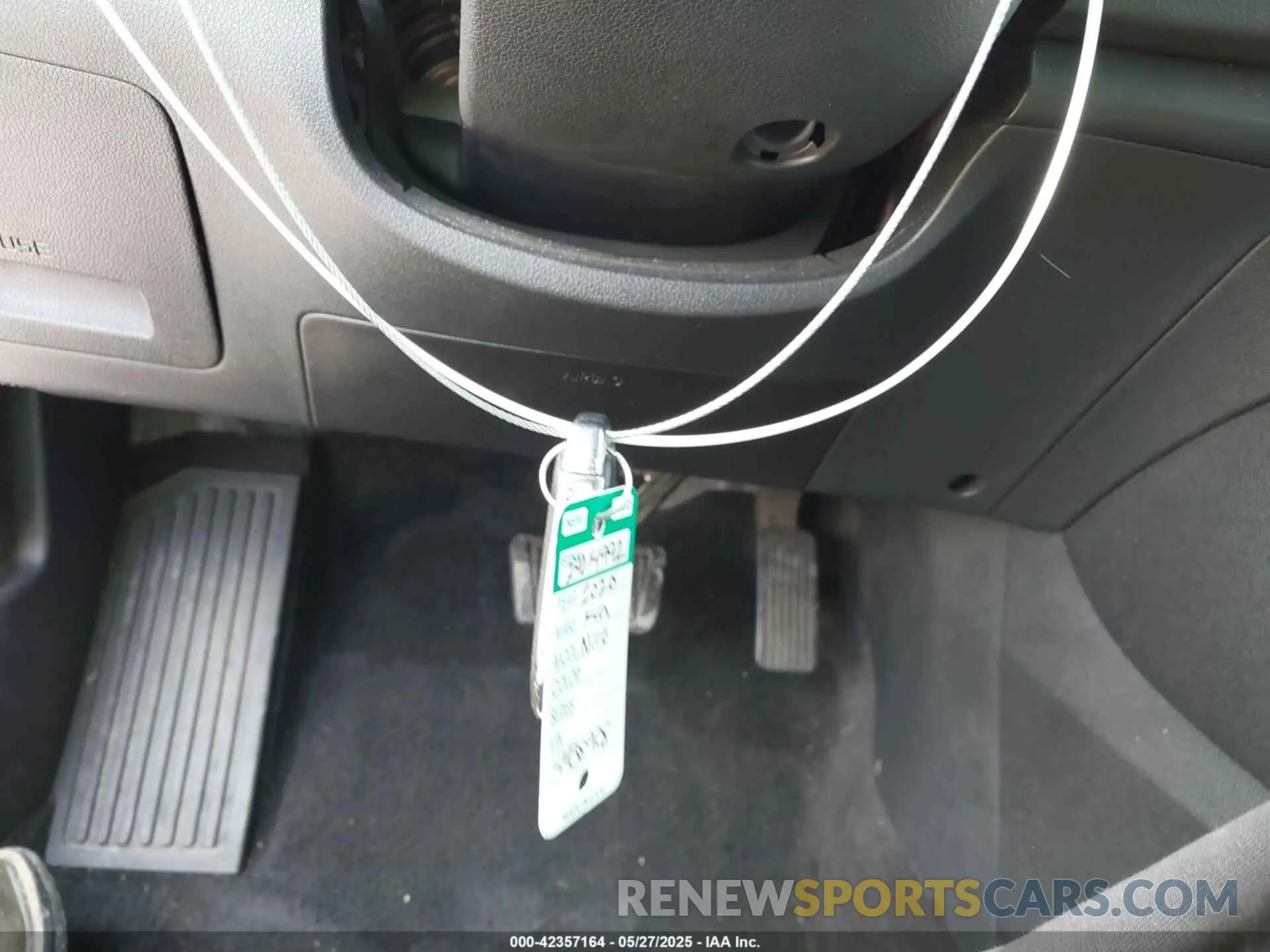 11 Photograph of a damaged car KNDCE3LC8L5438908 KIA NIRO 2020