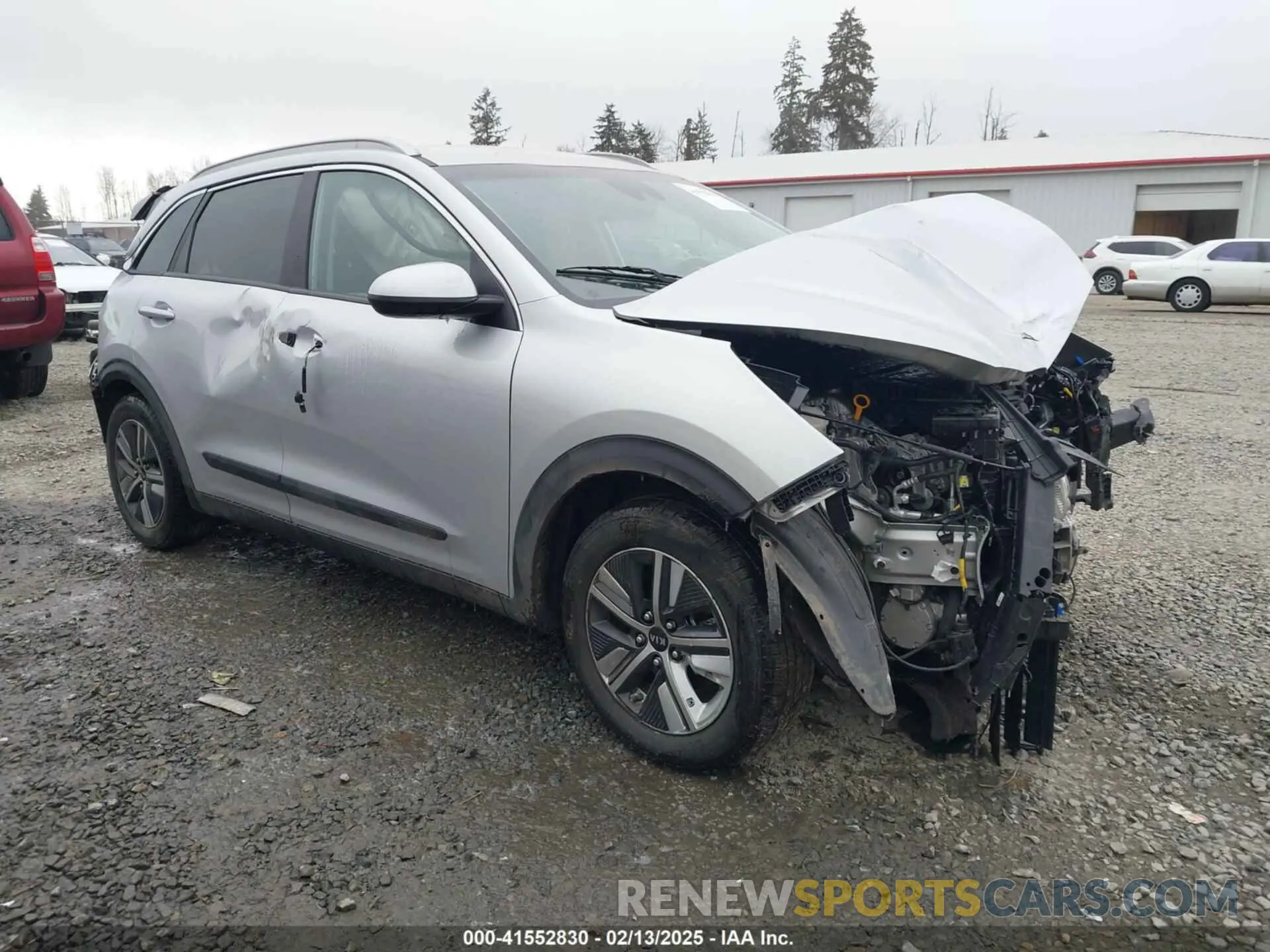 1 Photograph of a damaged car KNDCB3LC0M5471220 KIA NIRO 2021