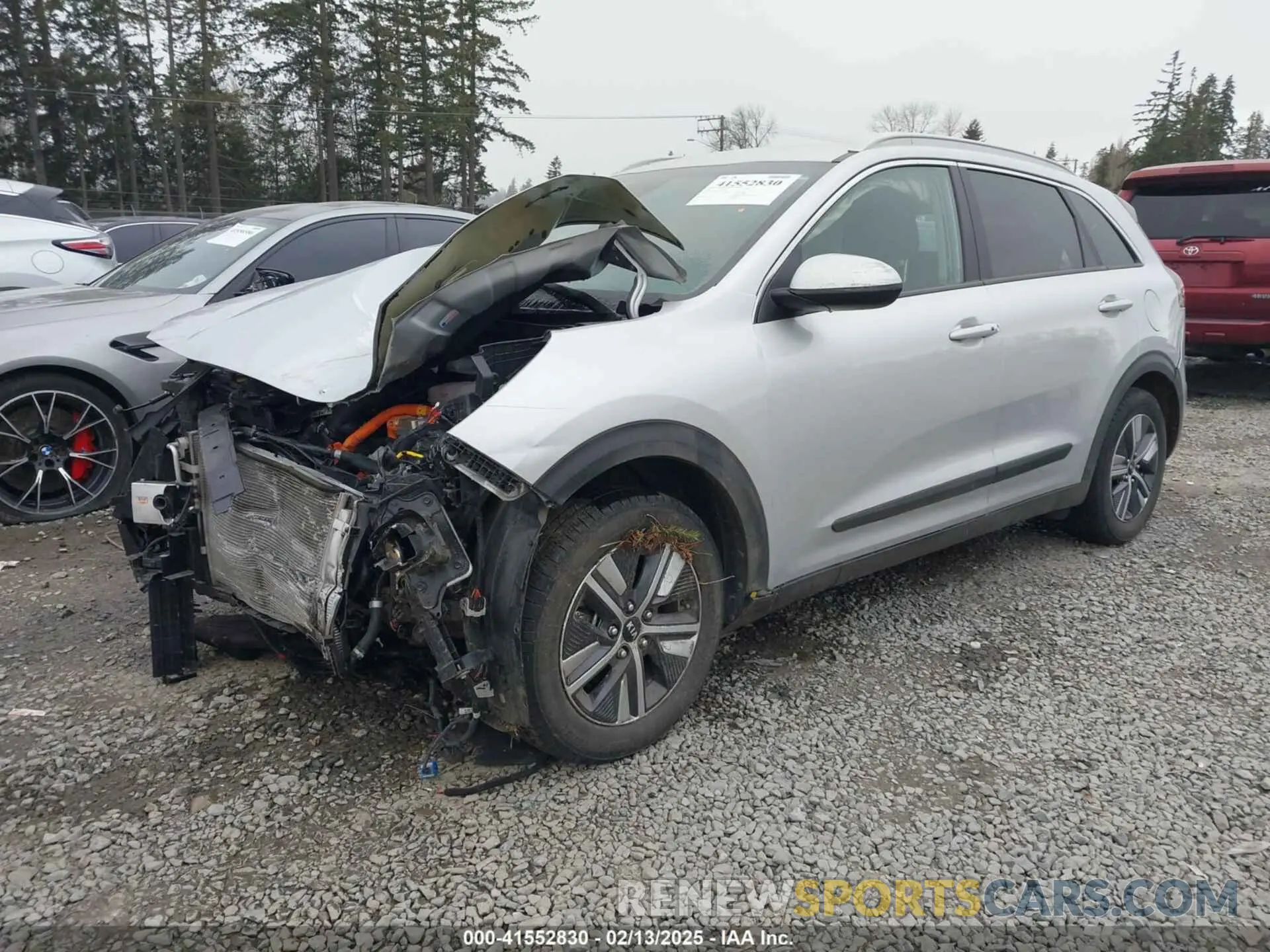 2 Photograph of a damaged car KNDCB3LC0M5471220 KIA NIRO 2021