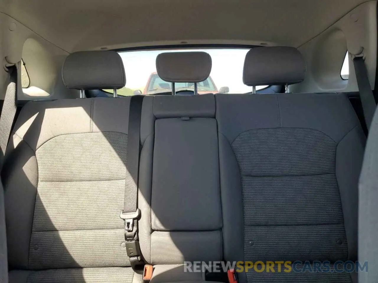 10 Фотография поврежденного автомобиля KNDCB3LC3M5471647 KIA NIRO 2021
