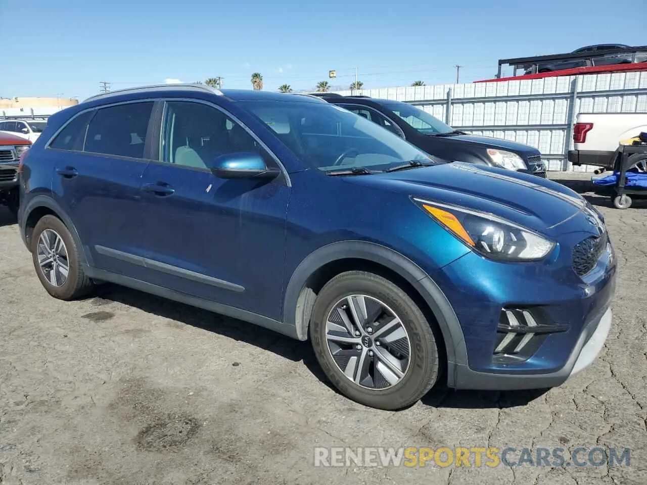 4 Фотография поврежденного автомобиля KNDCB3LC3M5471647 KIA NIRO 2021