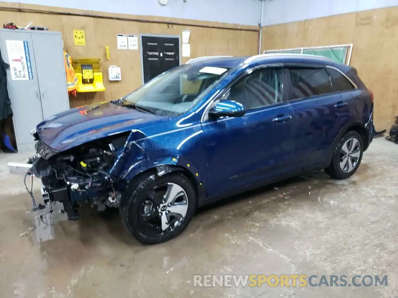 1 Фотография поврежденного автомобиля KNDCB3LC6M5476096 KIA NIRO 2021
