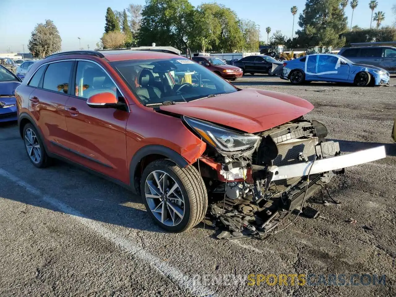 4 Фотография поврежденного автомобиля KNDCC3LC1M5475550 KIA NIRO 2021