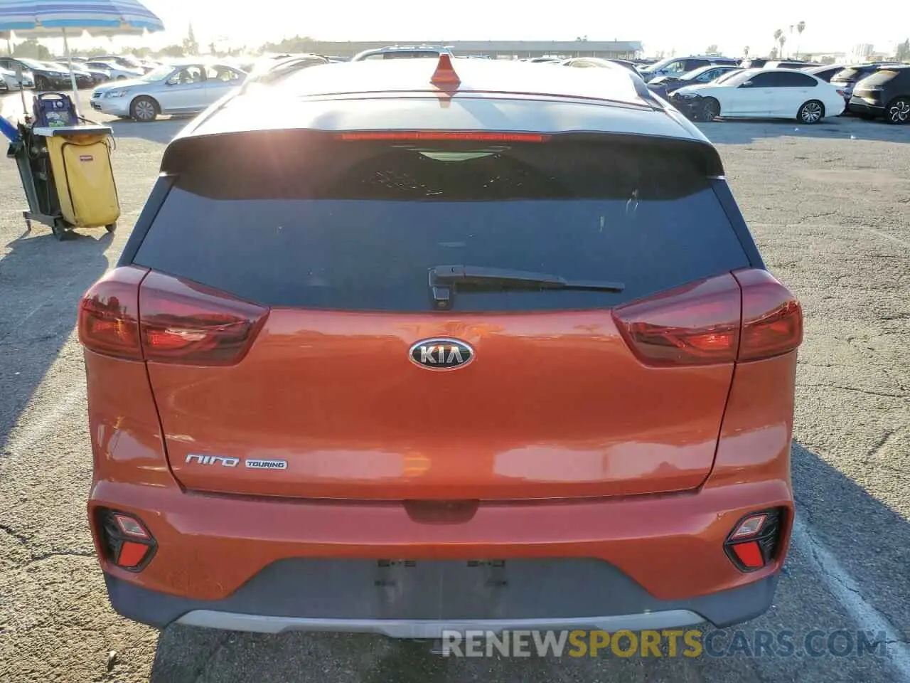 6 Фотография поврежденного автомобиля KNDCC3LC1M5475550 KIA NIRO 2021