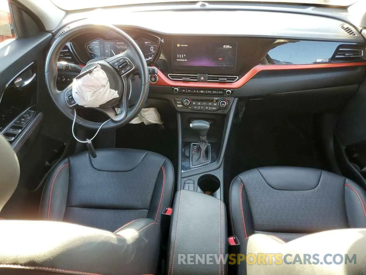 8 Фотография поврежденного автомобиля KNDCC3LC1M5475550 KIA NIRO 2021