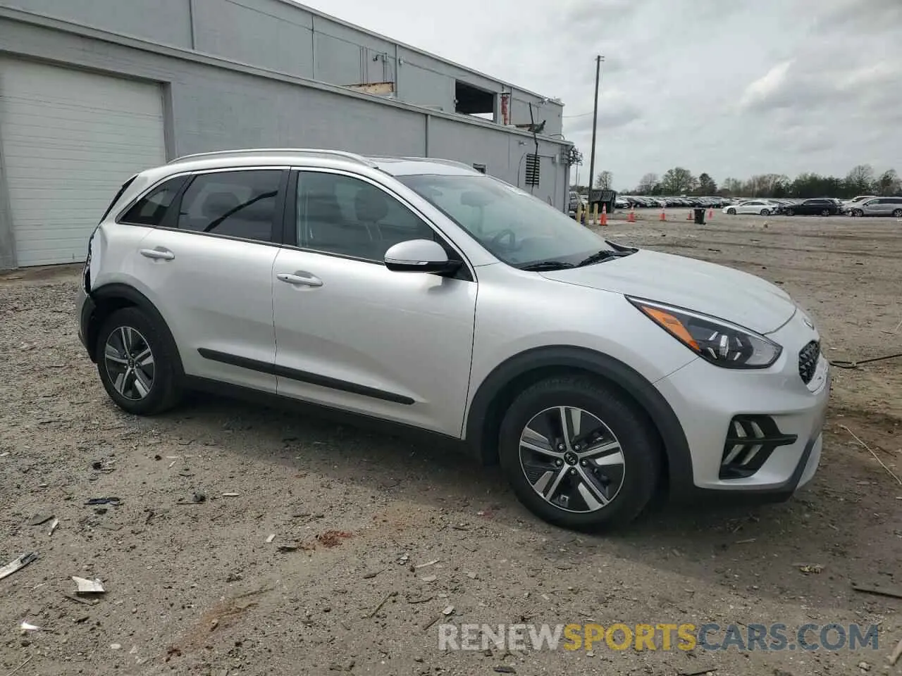 4 Фотография поврежденного автомобиля KNDCE3LC2M5462655 KIA NIRO 2021