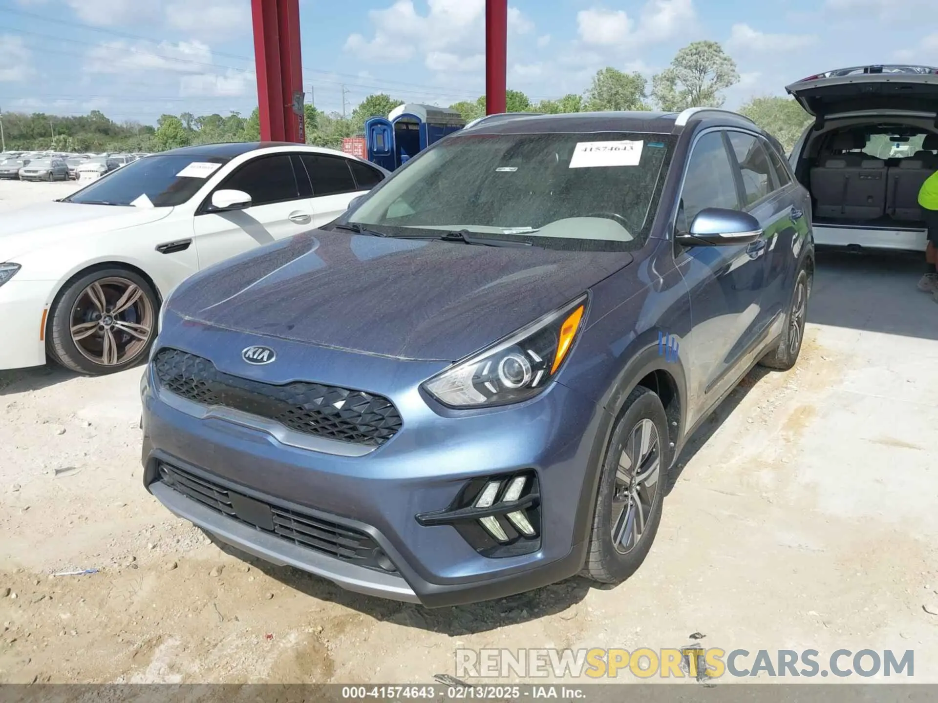 2 Photograph of a damaged car KNDCE3LCXM5481843 KIA NIRO 2021