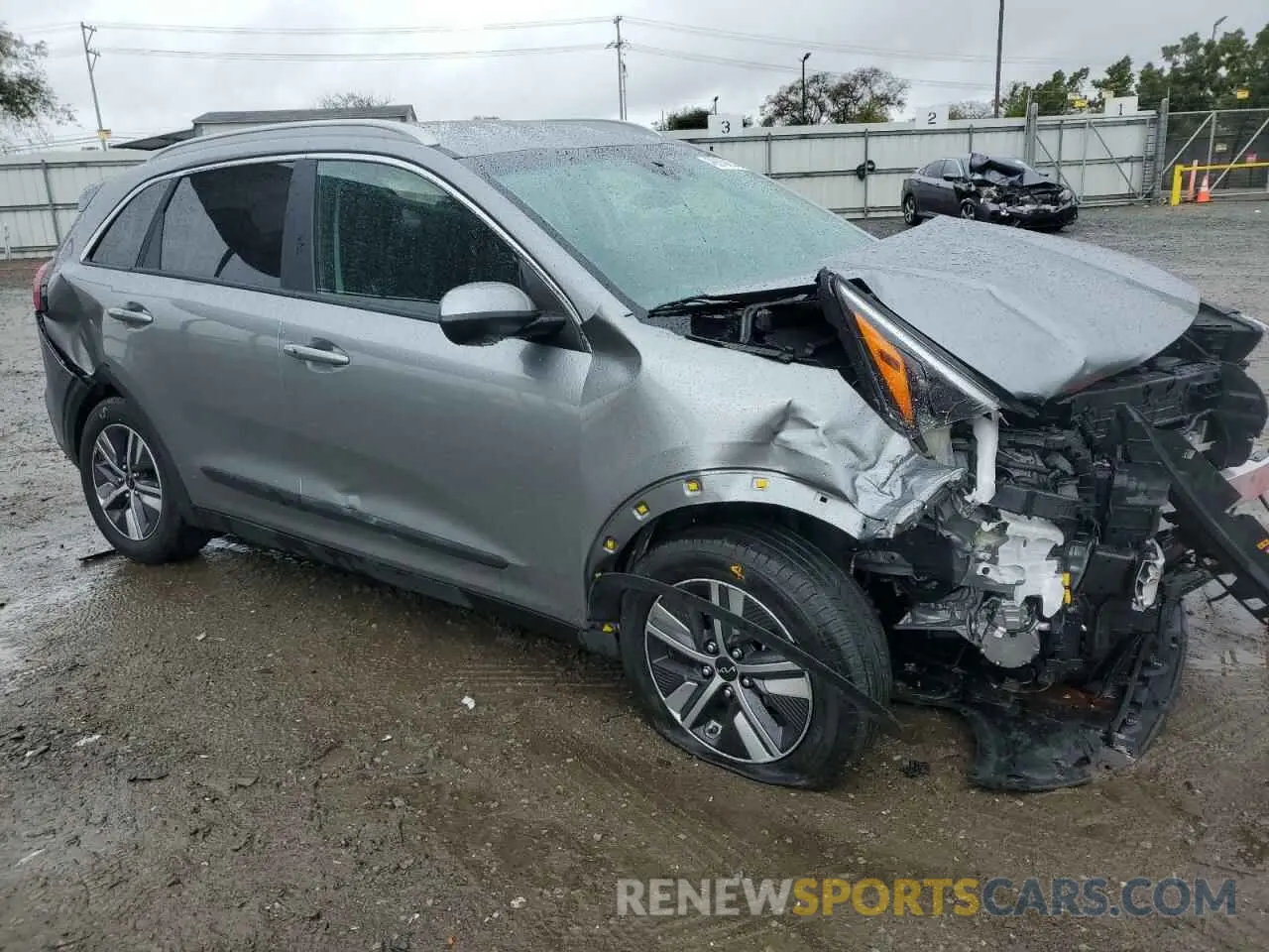 4 Фотография поврежденного автомобиля KNDCB3LC1N5541356 KIA NIRO 2022