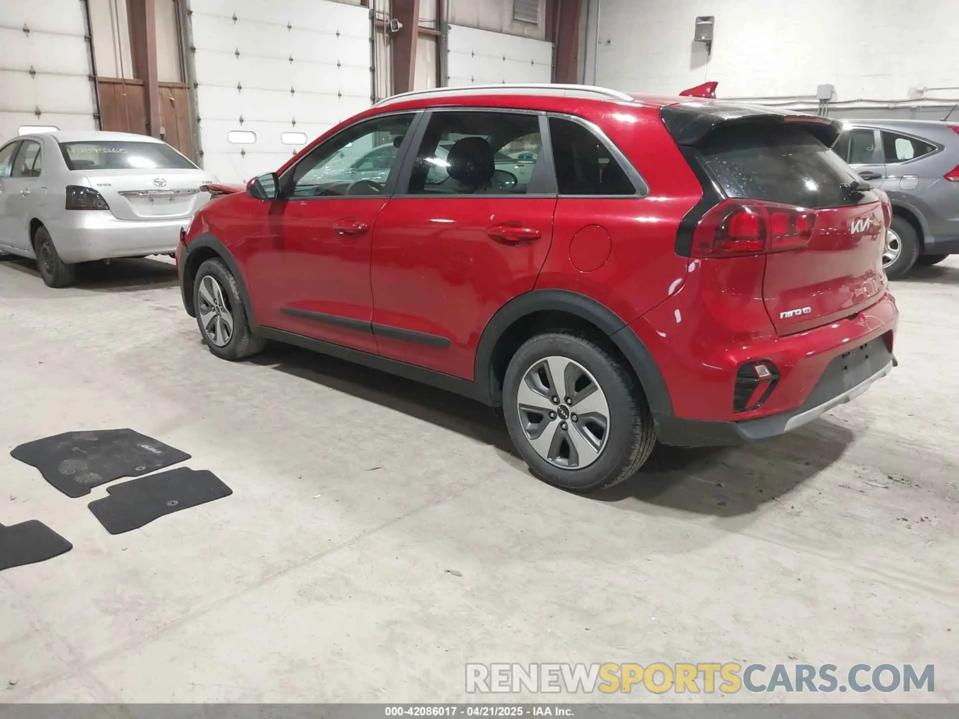 3 Фотография поврежденного автомобиля KNDCB3LC5N5540355 KIA NIRO 2022