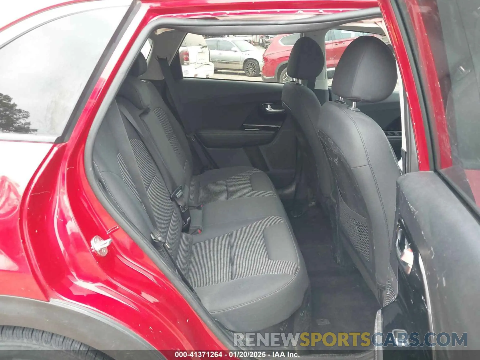 8 Фотография поврежденного автомобиля KNDCB3LC6N5524603 KIA NIRO 2022
