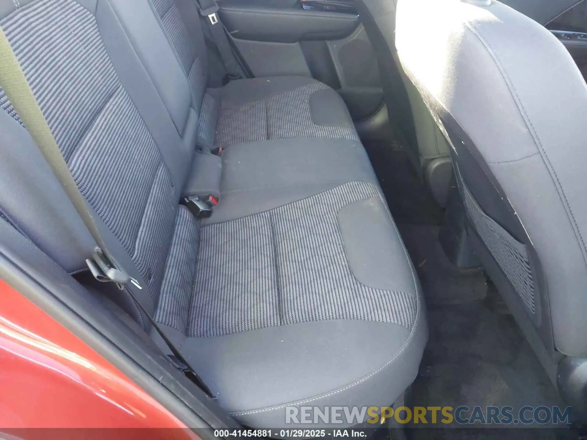 8 Фотография поврежденного автомобиля KNDCB3LC6N5539960 KIA NIRO 2022
