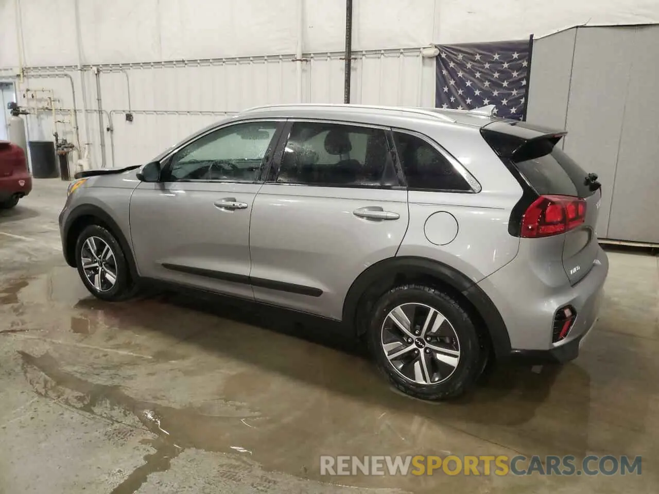 2 Photograph of a damaged car KNDCB3LC6N5546682 KIA NIRO 2022