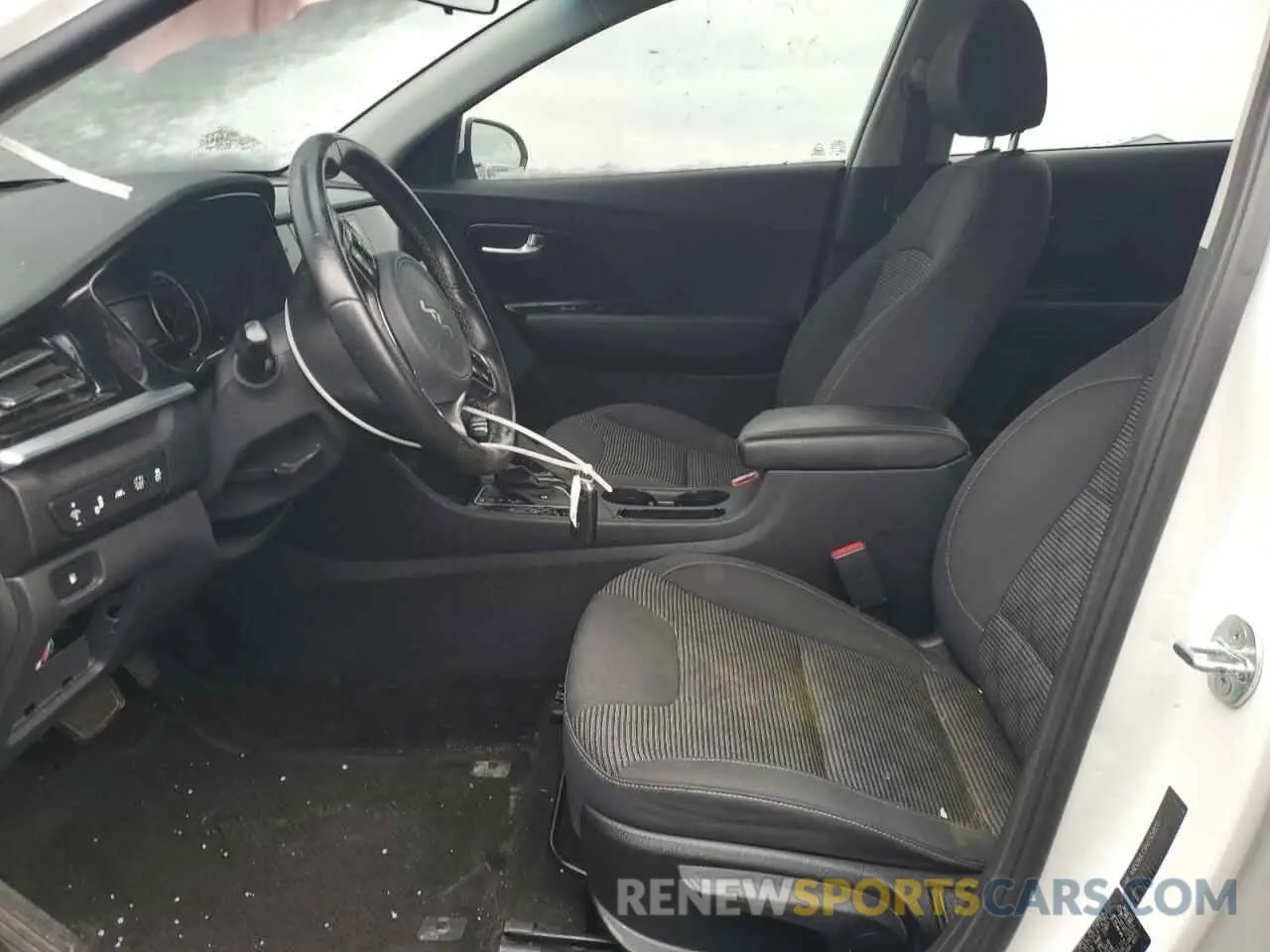 7 Фотография поврежденного автомобиля KNDCB3LC9N5509853 KIA NIRO 2022