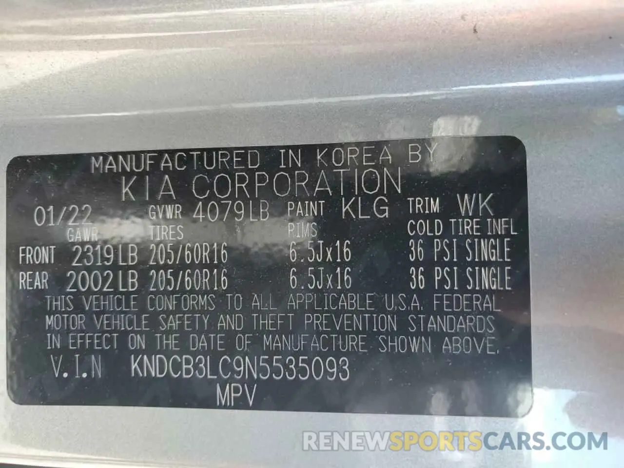 12 Photograph of a damaged car KNDCB3LC9N5535093 KIA NIRO 2022