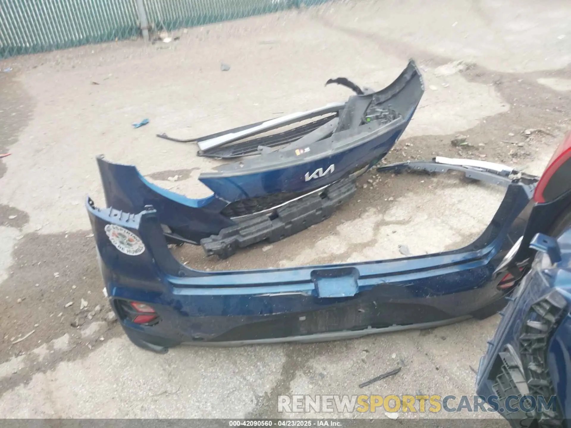 12 Фотография поврежденного автомобиля KNDCB3LCXN5512079 KIA NIRO 2022