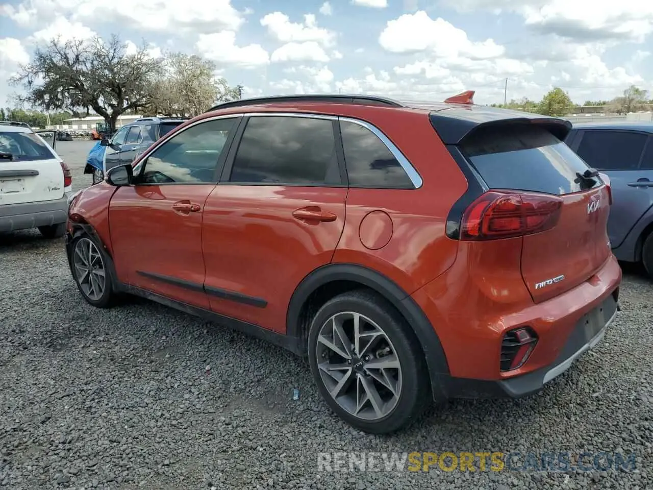 2 Photograph of a damaged car KNDCC3LC0N5494866 KIA NIRO 2022