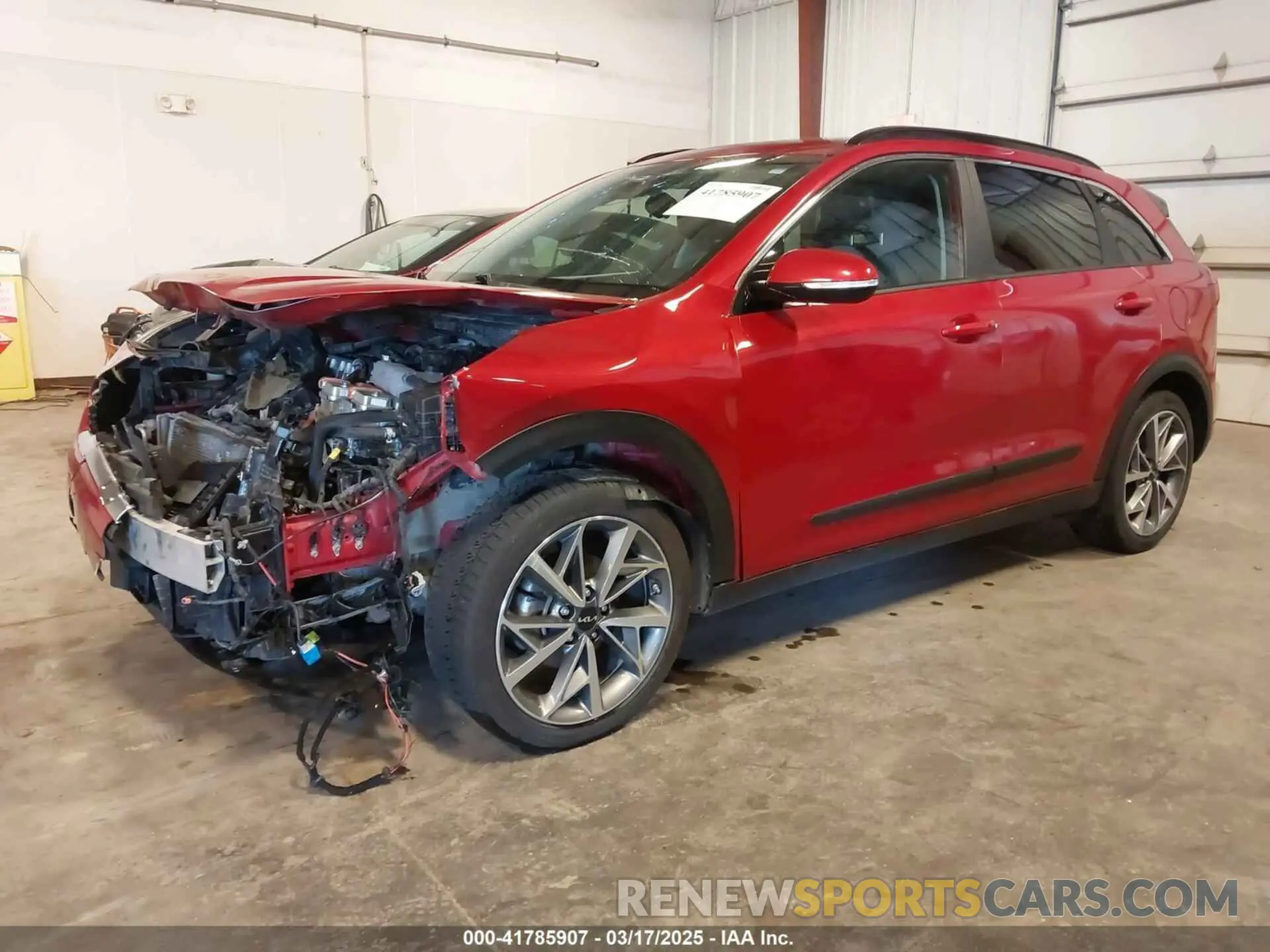 2 Photograph of a damaged car KNDCC3LC4N5518800 KIA NIRO 2022