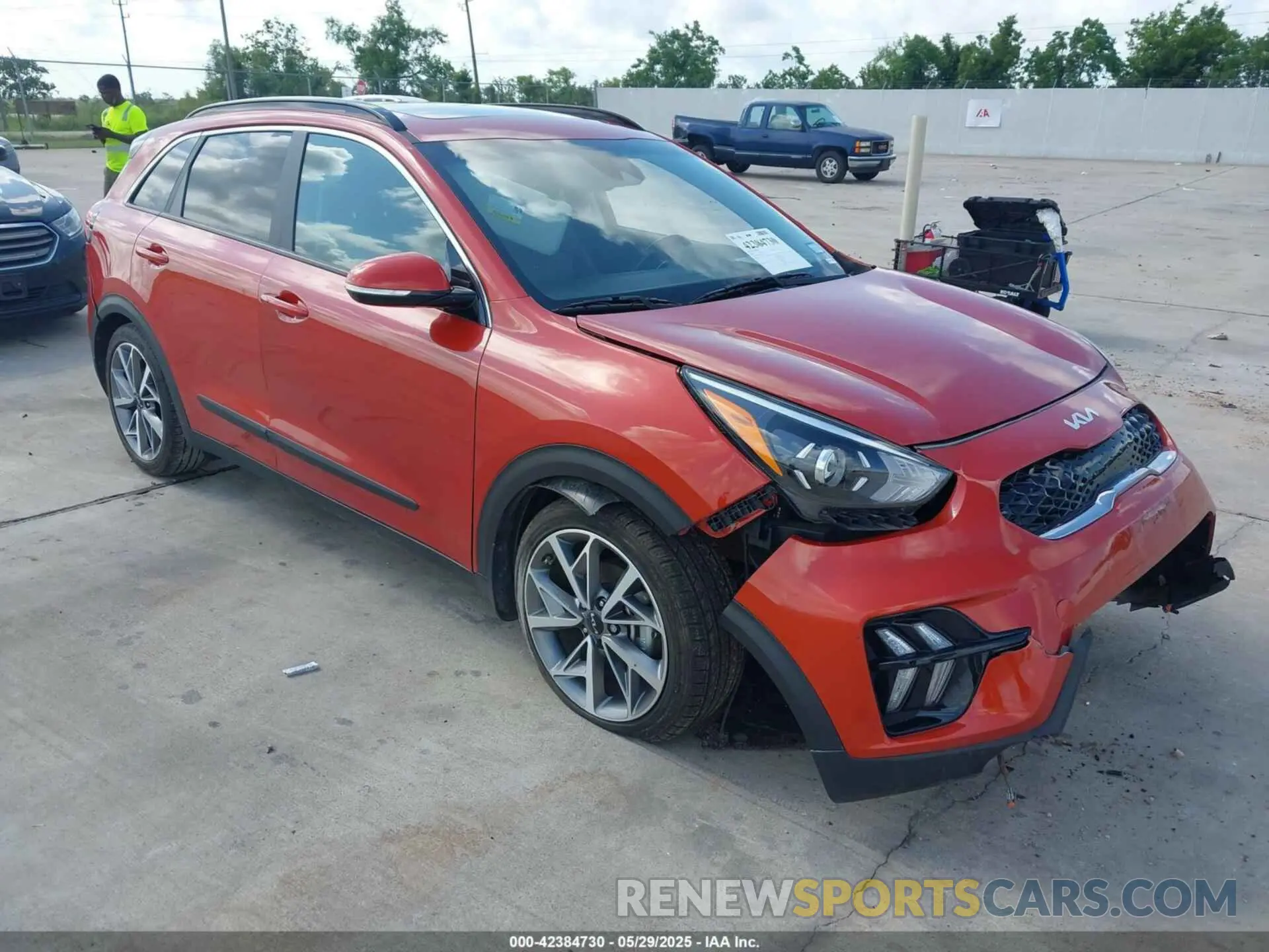 1 Фотография поврежденного автомобиля KNDCC3LC4N5533085 KIA NIRO 2022
