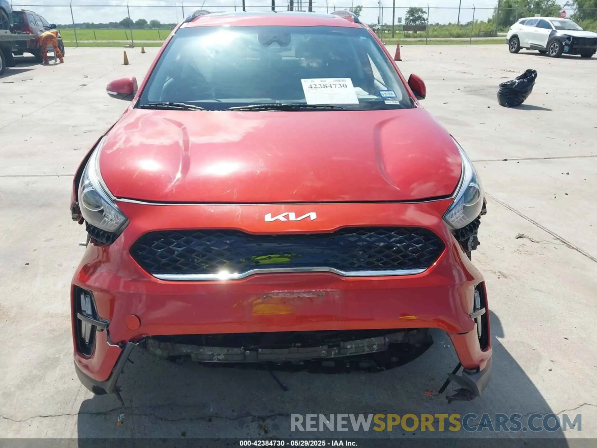 6 Фотография поврежденного автомобиля KNDCC3LC4N5533085 KIA NIRO 2022
