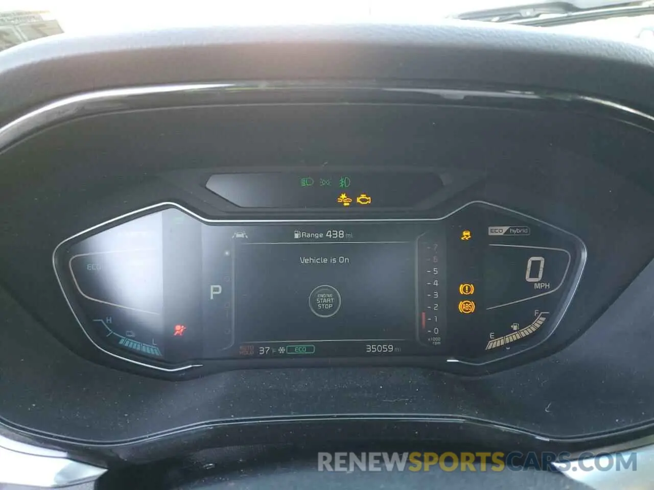 9 Photograph of a damaged car KNDCE3LC3N5525845 KIA NIRO 2022