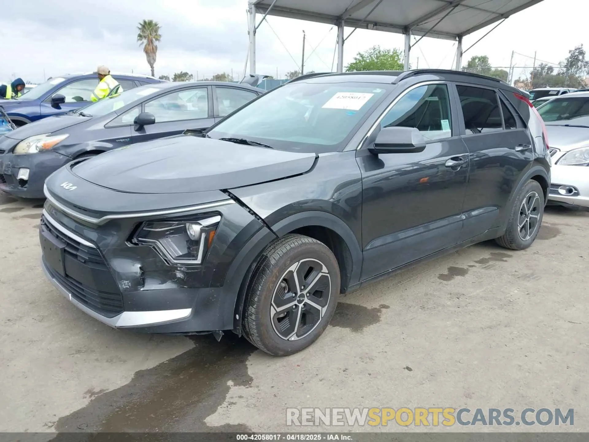 2 Фотография поврежденного автомобиля KNDCP3LE4P5084838 KIA NIRO 2023