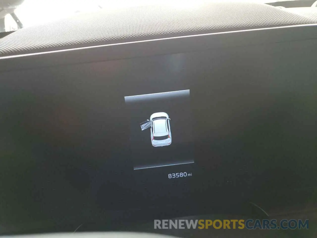 9 Photograph of a damaged car KNDCP3LE5P5069944 KIA NIRO 2023