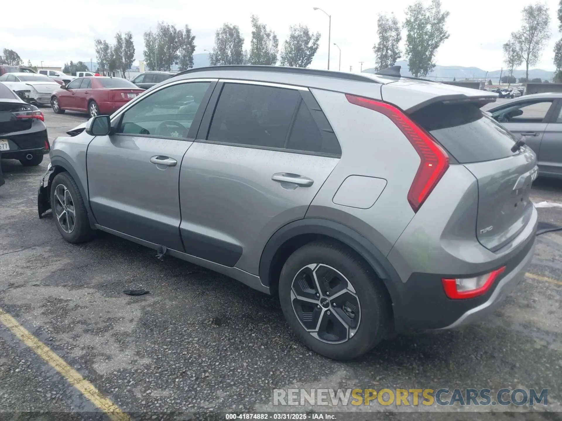 3 Фотография поврежденного автомобиля KNDCP3LE5P5090549 KIA NIRO 2023