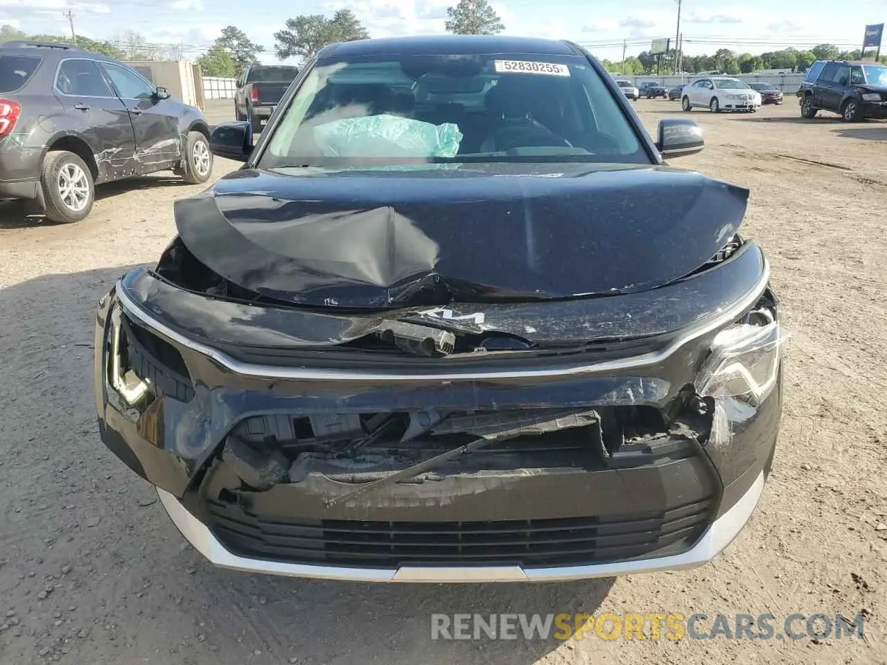 5 Photograph of a damaged car KNDCP3LE6P5093184 KIA NIRO 2023