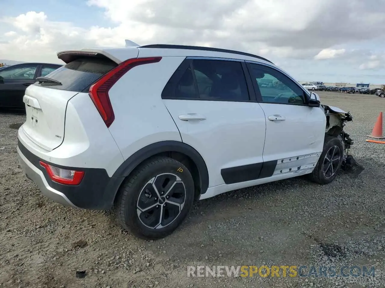 3 Photograph of a damaged car KNDCR3LE0P5076469 KIA NIRO 2023