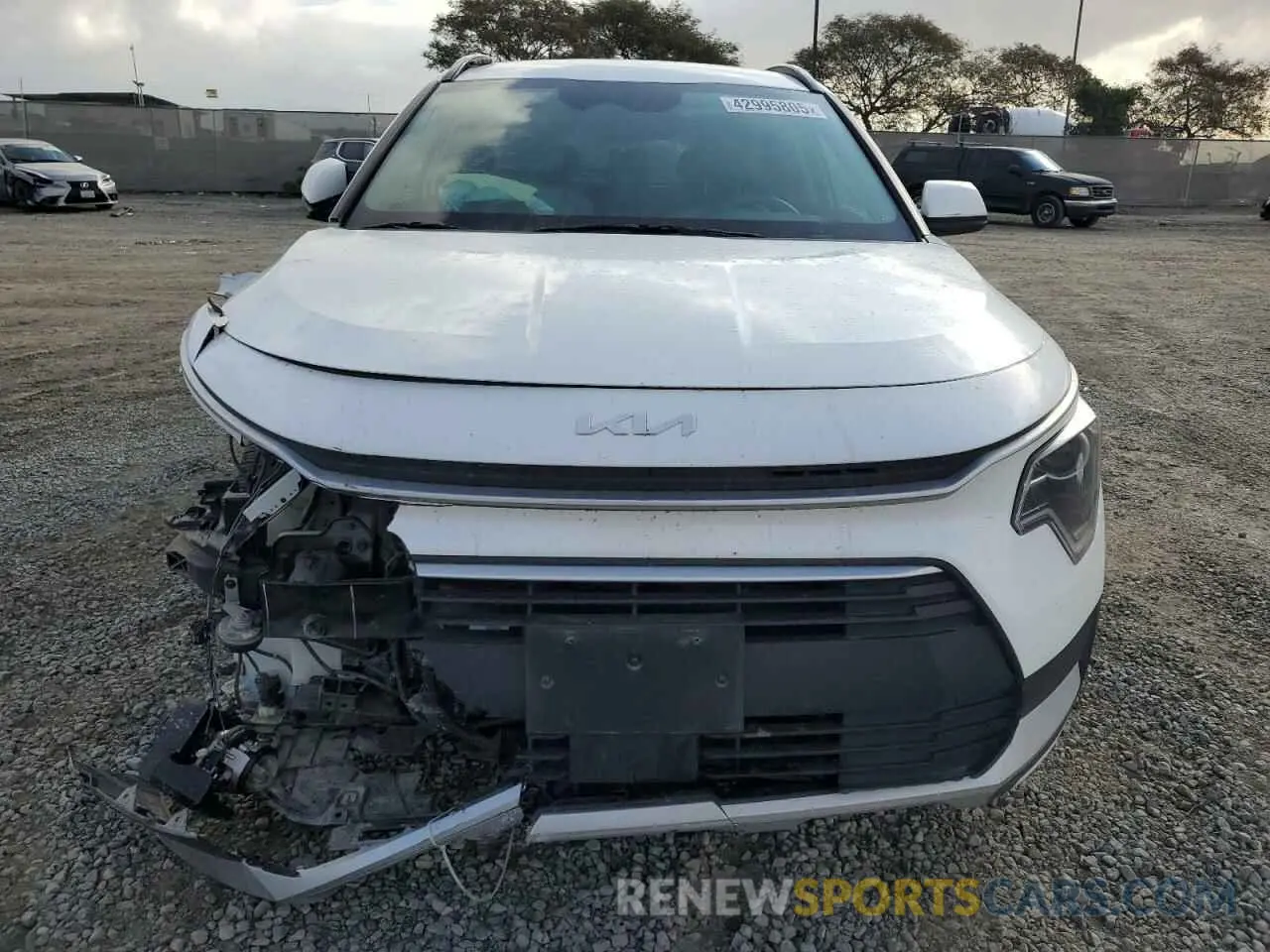 5 Photograph of a damaged car KNDCR3LE0P5076469 KIA NIRO 2023