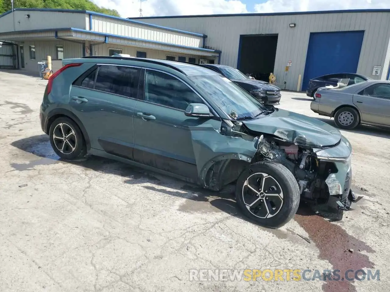4 Photograph of a damaged car KNDCR3LE1P5080014 KIA NIRO 2023