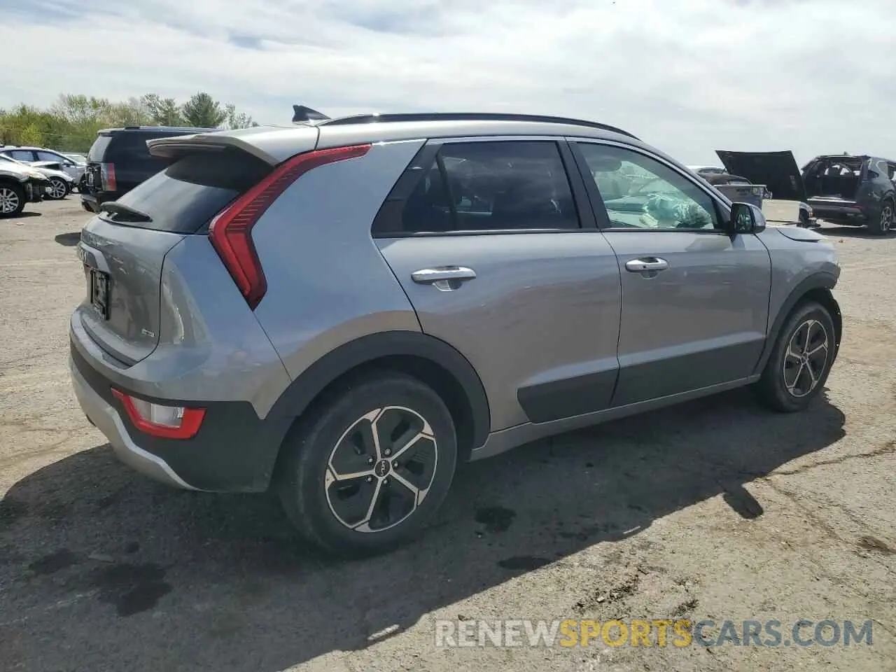 3 Фотография поврежденного автомобиля KNDCR3LE2P5049144 KIA NIRO 2023