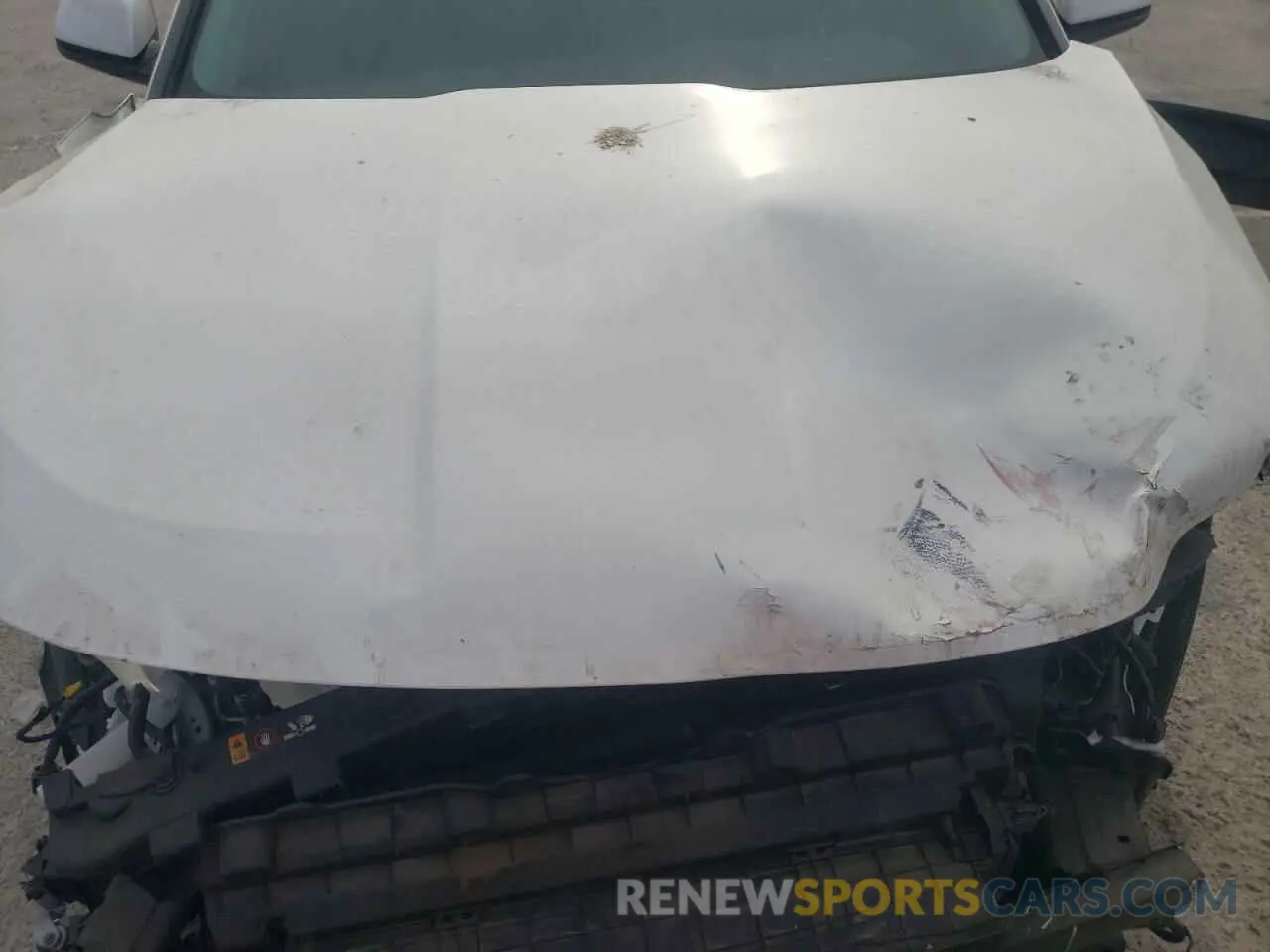 13 Photograph of a damaged car KNDCR3LE2P5073492 KIA NIRO 2023