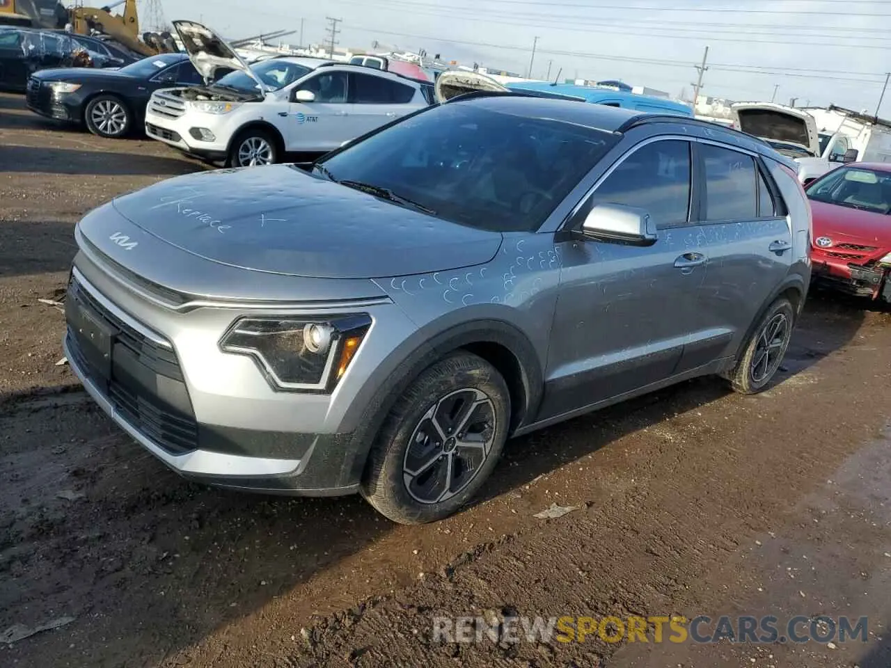 1 Photograph of a damaged car KNDCR3LE2P5097078 KIA NIRO 2023