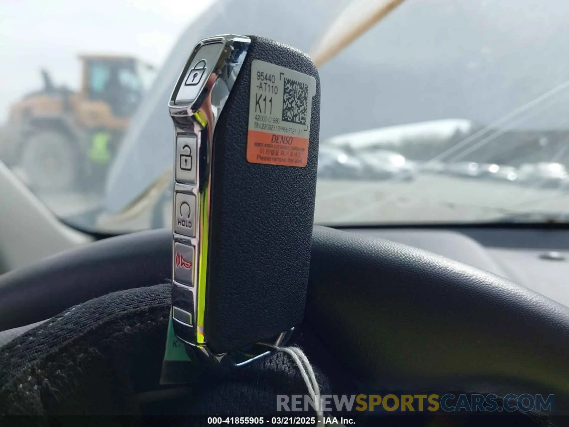 11 Photograph of a damaged car KNDCR3LE4P5052465 KIA NIRO 2023