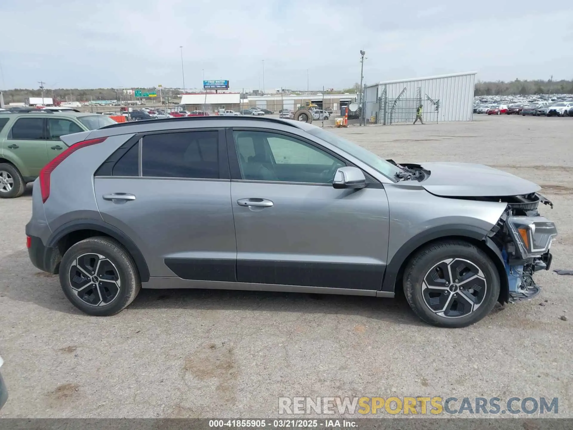 13 Photograph of a damaged car KNDCR3LE4P5052465 KIA NIRO 2023