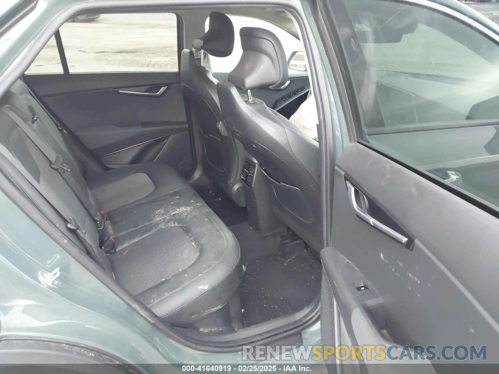 8 Фотография поврежденного автомобиля KNDCR3LE4P5071131 KIA NIRO 2023